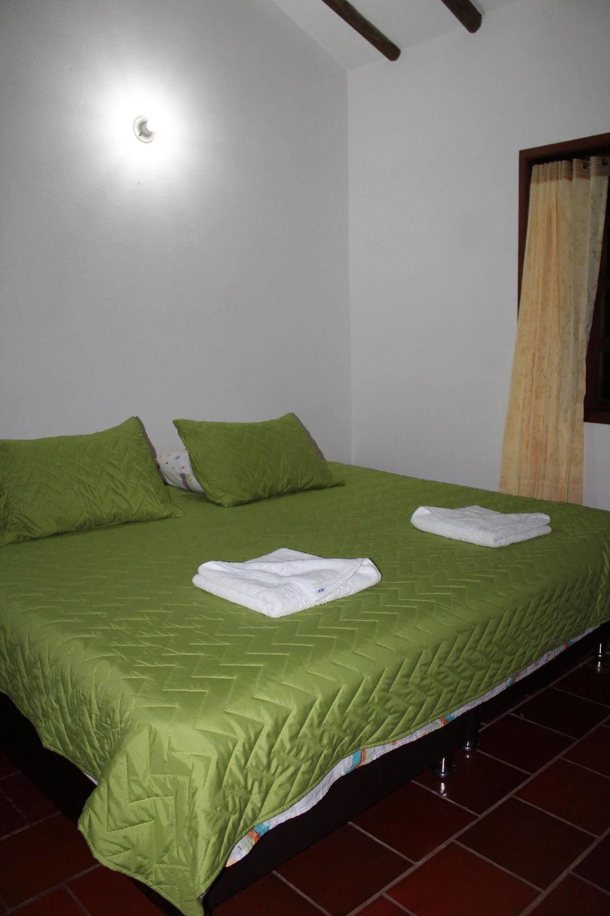 וילה דה לייבה Hostal El Pino מראה חיצוני תמונה
